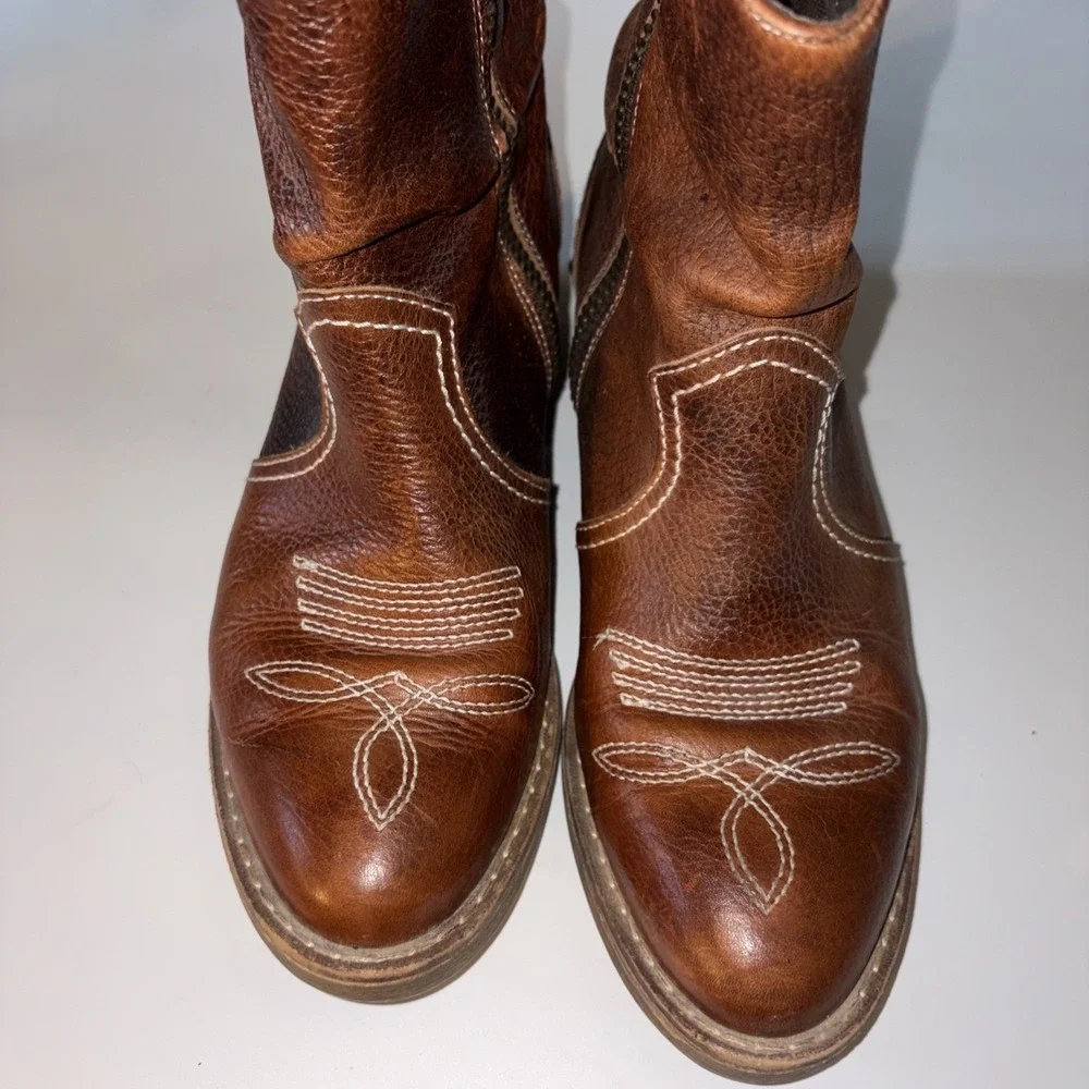 Sundance Etta ~ Brown Leather Jo Western Festival Booties Boots Zip ~ Size 39